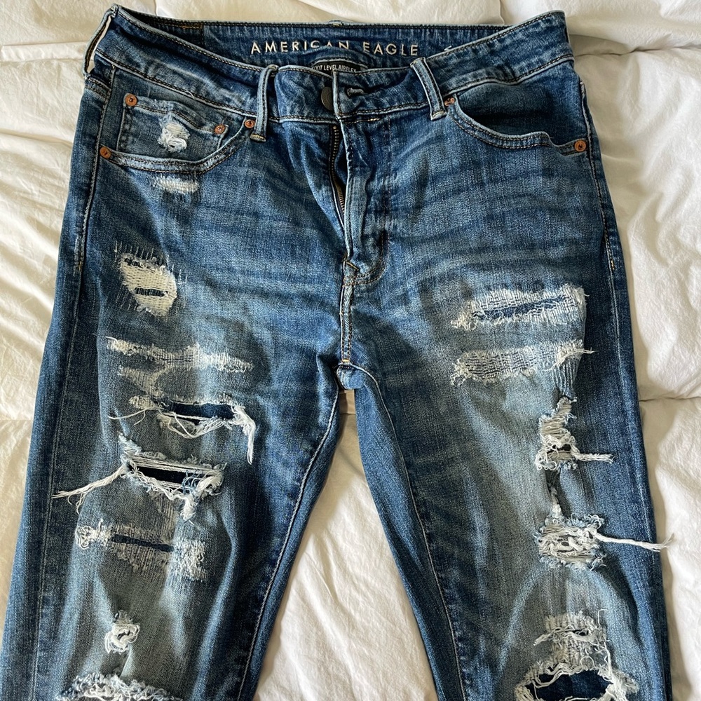 American Eagle Next Level Flex Distressed Jean